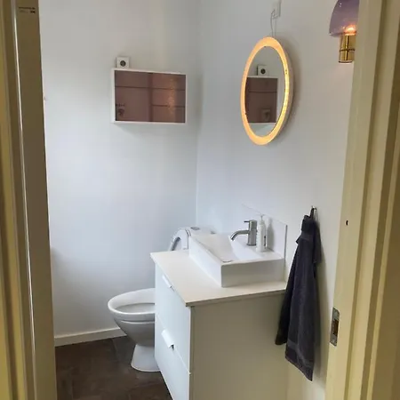- Beautifully Renovated Luxus *